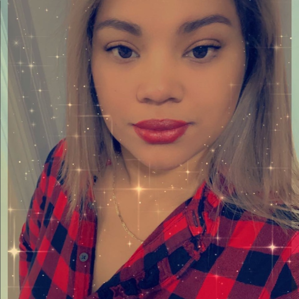 Meet your Posher, Erica